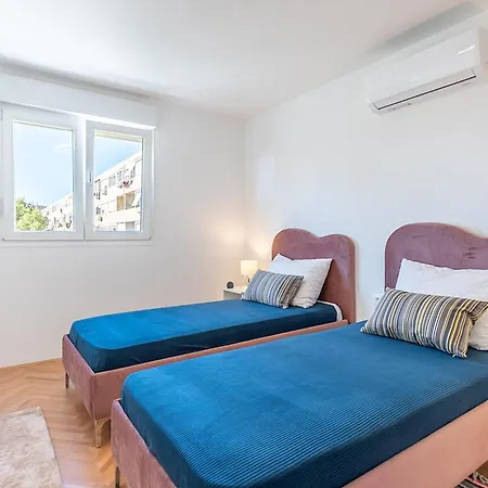 Luxe By Nike Διαμέρισμα *